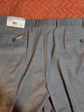 Michael Kors Men's 38x32 Light Gray 100% Wool Dress Pants Airsoft Stretch NWT